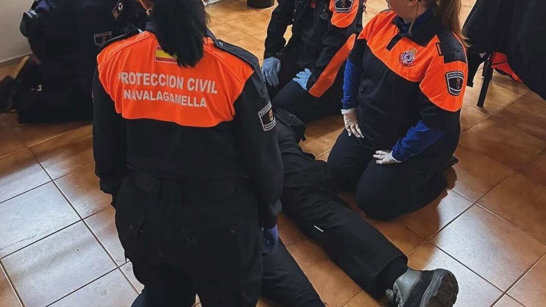La agrupación de Protección Civil de Navalagamella dimite en bloque