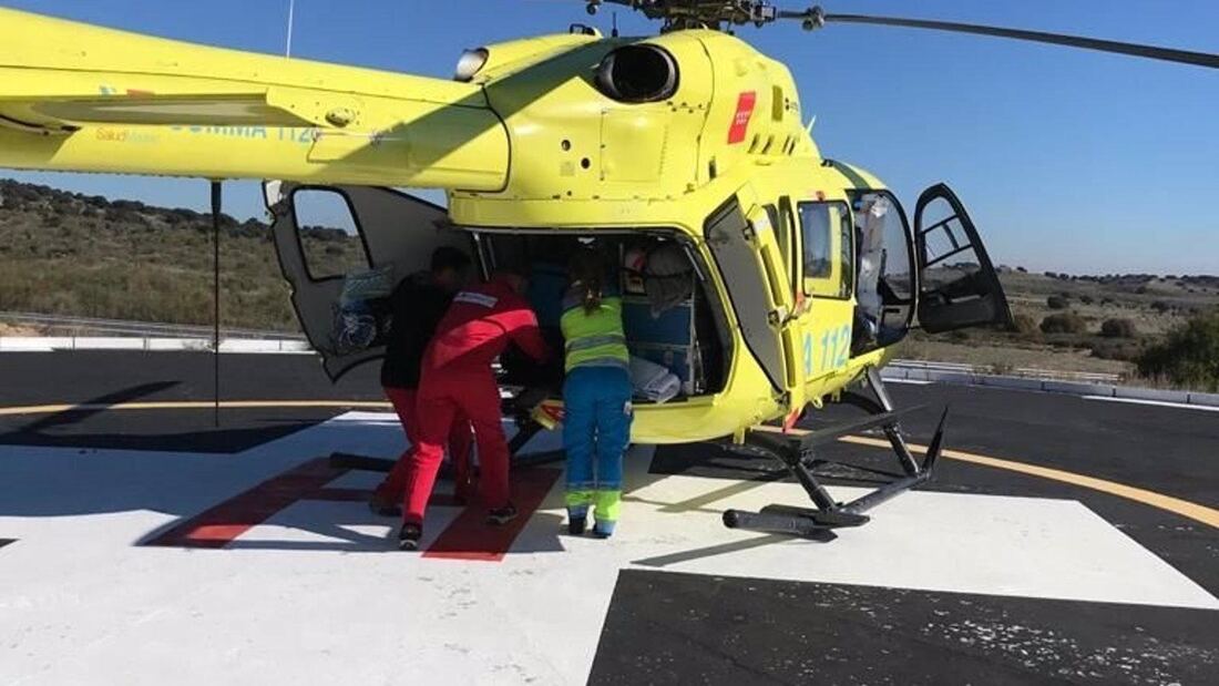 Herido grave un trabajador al ser arrollado por un toro mecánico en una empresa de Navas del Rey