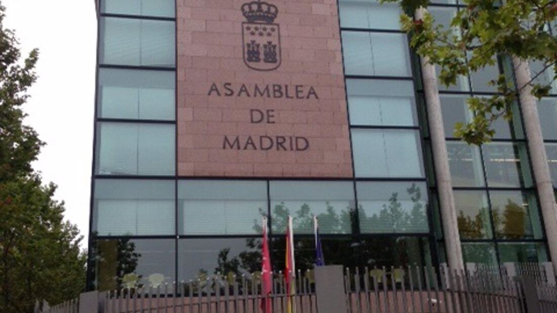 La regidora de Redueña toma posesión como diputada del PP en la Asamblea de Madrid