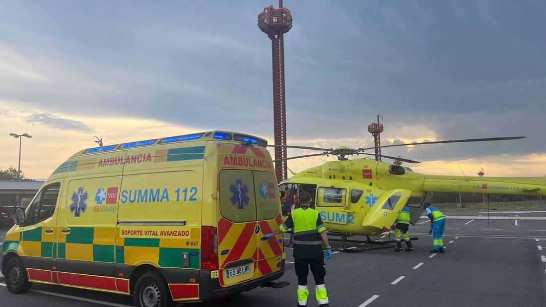 Tres heridos, uno de ellos grave, tras chocar una furgoneta y un coche en El Escorial