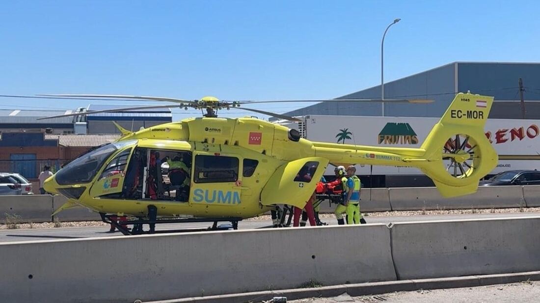 Herido grave un trabajador en Griñón al caerle parte de la carga de 300 kilos de frutas que manipulaba