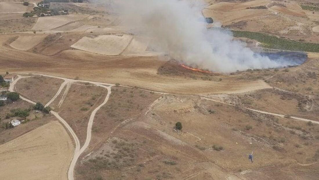 Un conato de incendio en El Molar controlado por los servicios de emergencia