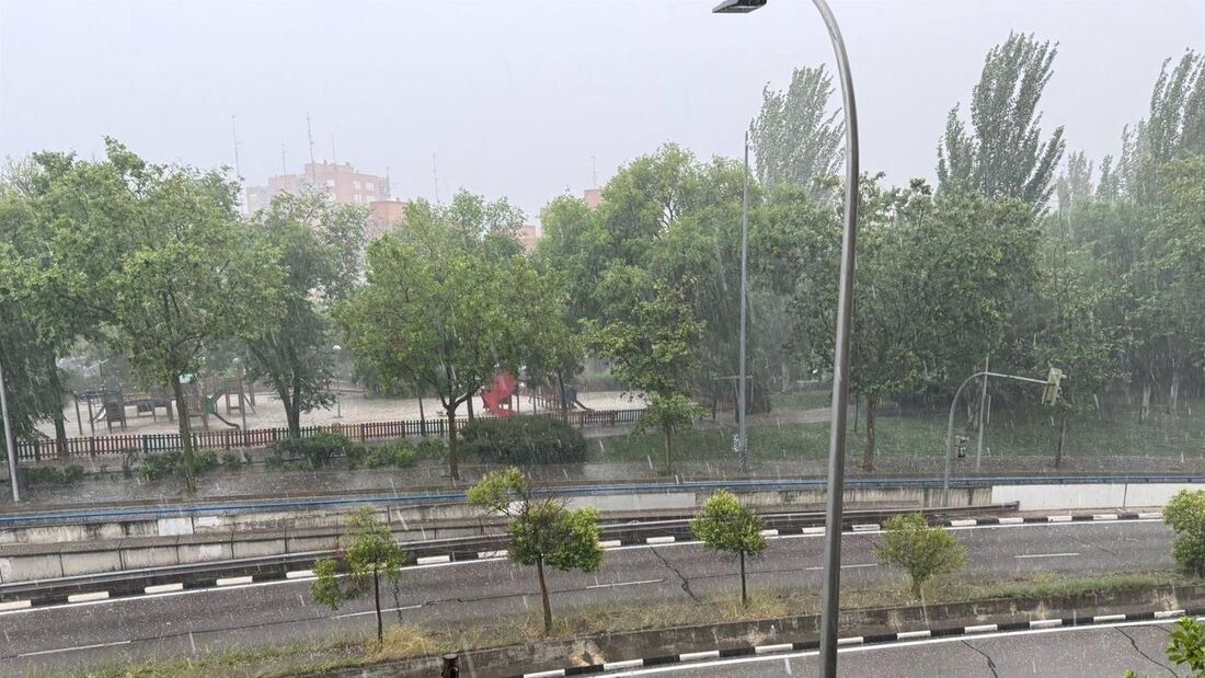 La tormenta deja 165 incidencias en la región, la mayoría en el sur