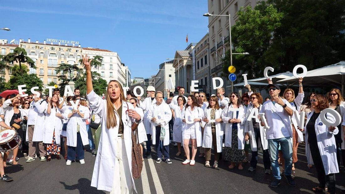 Los médicos madrileños aumentan la presión y dejarán de hacer peonadas a partir del 1 de junio