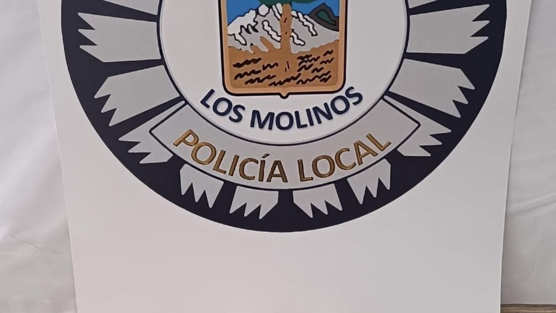 La Policía de Los Molinos confisca 38 bombonas de óxido nitroso en un vehículo