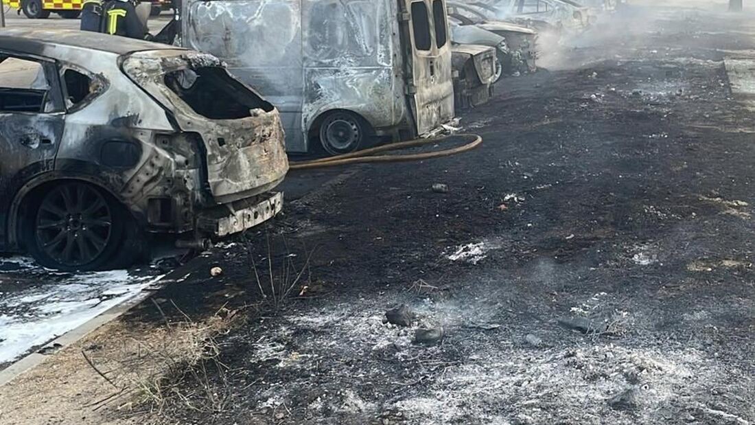 Detenidos dos individuos por el incendio en el aparcamiento de intu Xanadú en agosto