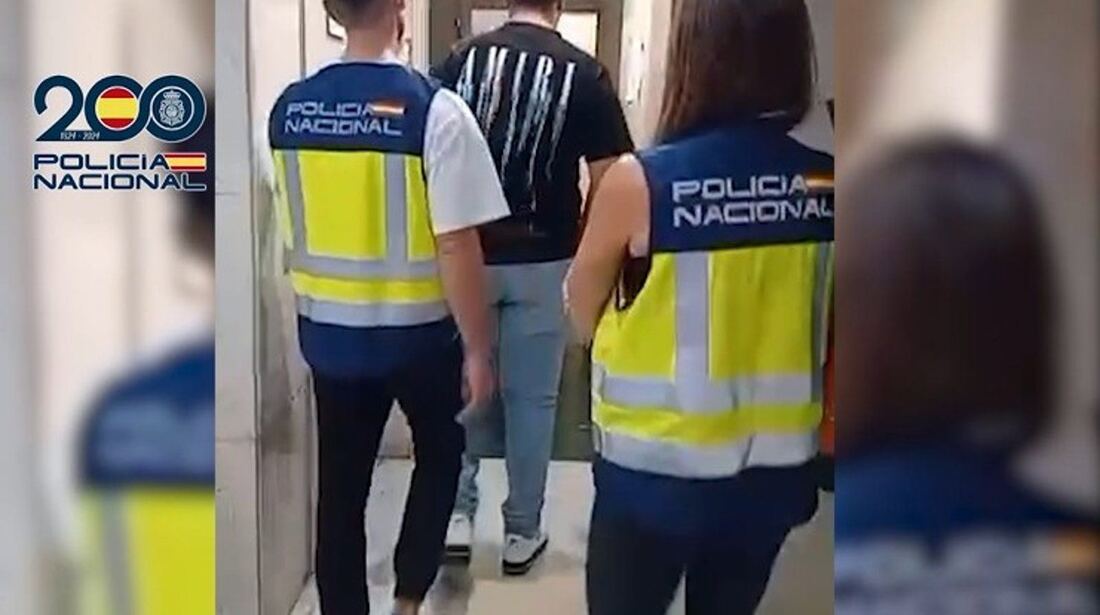 Detenidos cuatro individuos por un robo con arma en un salón de juegos de Arganzuela