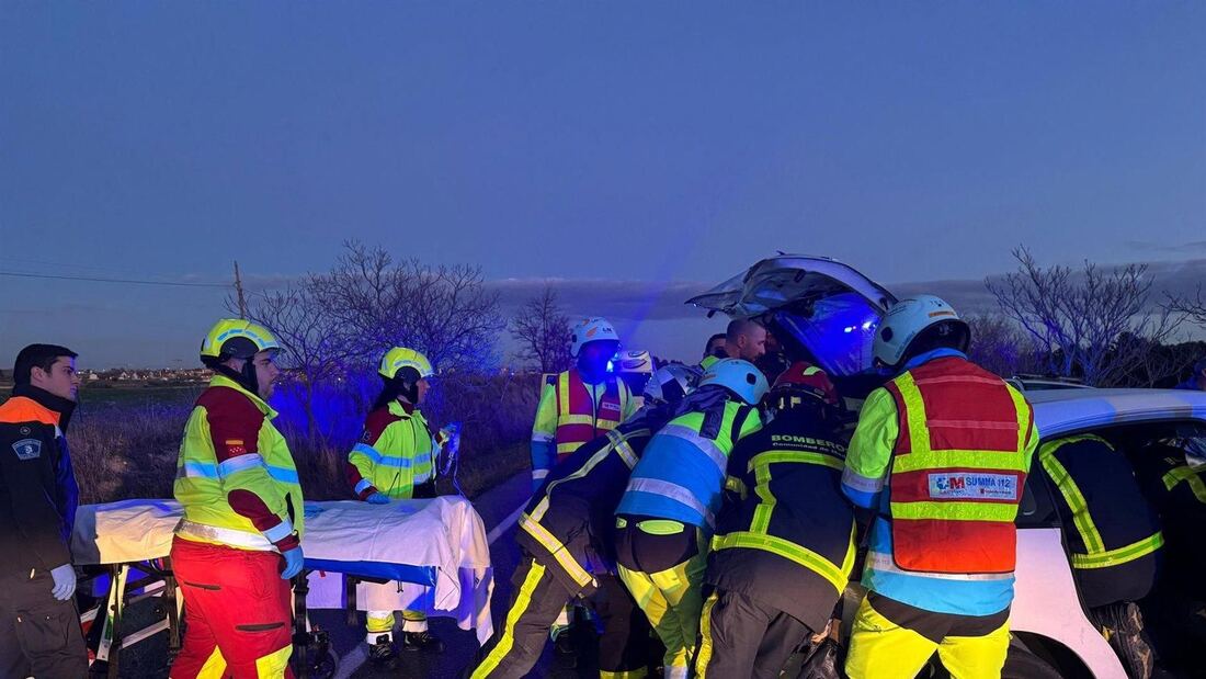 Tres heridos graves tras una colisión de tres turismos a la altura de Navalcarnero