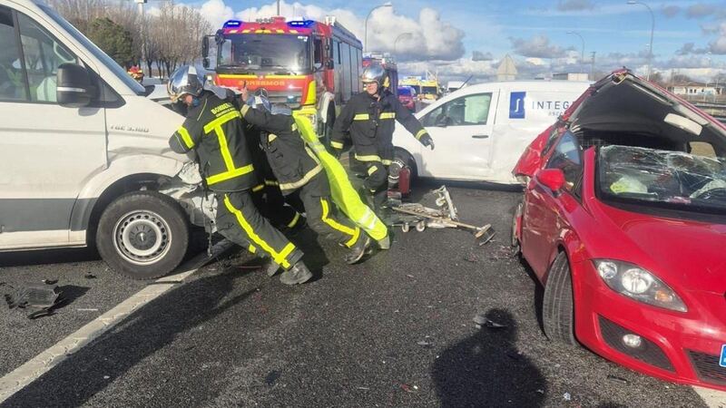 Ocho heridos, dos graves, tras una colisión múltiple en la A-42 en Torrejón de la Calzada
