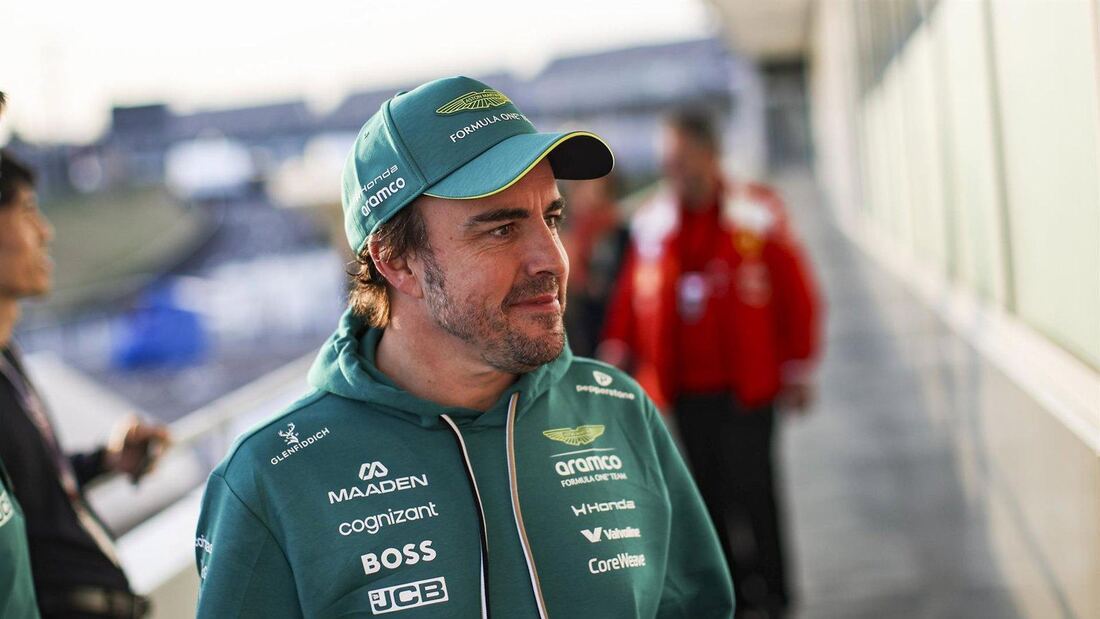 Fernando Alonso avisa: “No habrá cambios en el coche en diez carreras” y prevé un inicio de temporada “muy duro”
