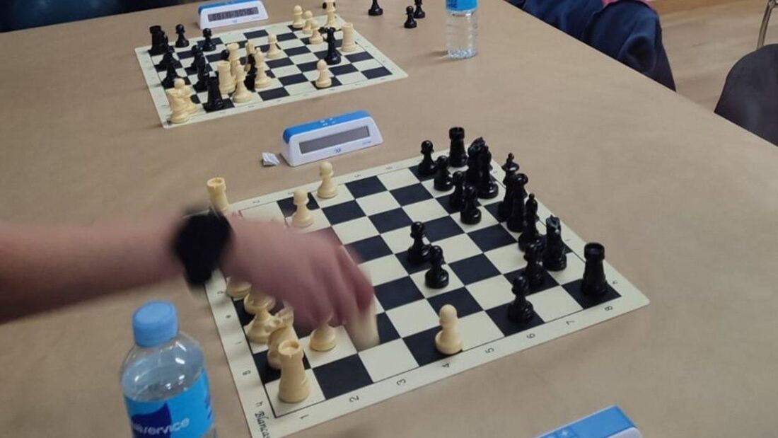 Valdemorillo reúne a diez centros de adultos en el IV Torneo InterCEPA de ajedrez