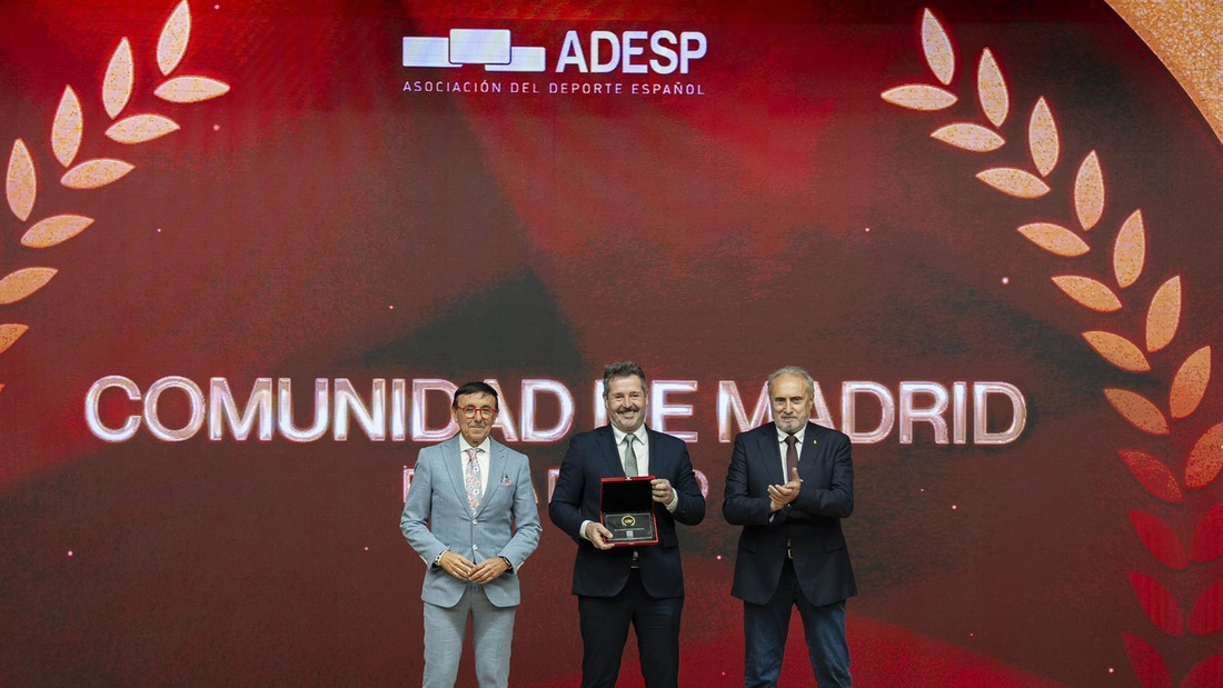 La Comunidad recibe un reconocimiento por su apoyo al deporte femenino