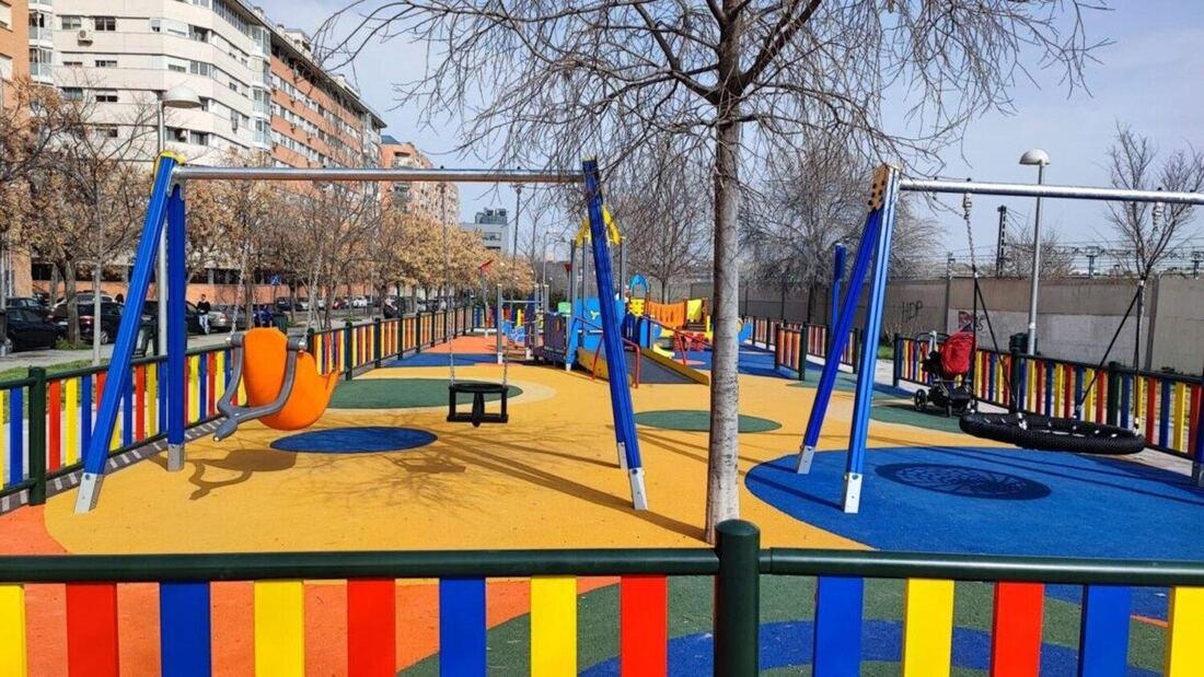 Madrid mantendrá el caucho en las áreas infantiles salvo casos puntuales por problemas técnicos
