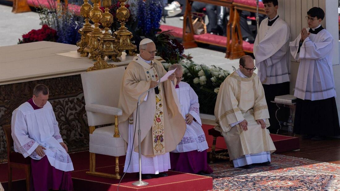 León XIV clama por la paz en su primera Pascua y denuncia la “globalización de la indiferencia”
