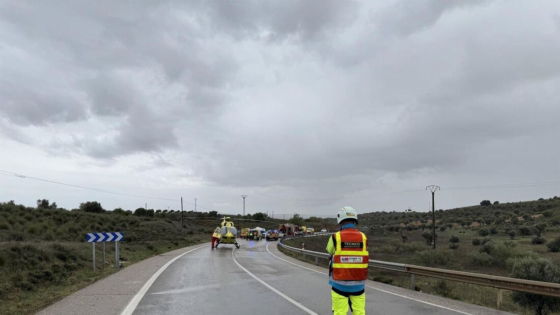 Un hombre, herido grave tras un choque frontal entre una furgoneta y un coche en Morata de Tajuña