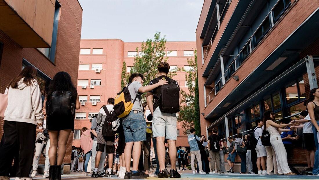Más de 42.000 estudiantes madrileños se examinarán de la PAU desde el lunes