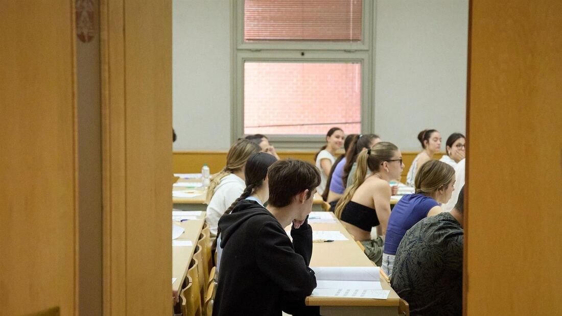 La Comunidad abre este martes el plazo para pedir las becas de Bachillerato