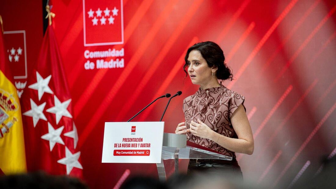 Ayuso lamenta la muerte del alcalde de Murcia