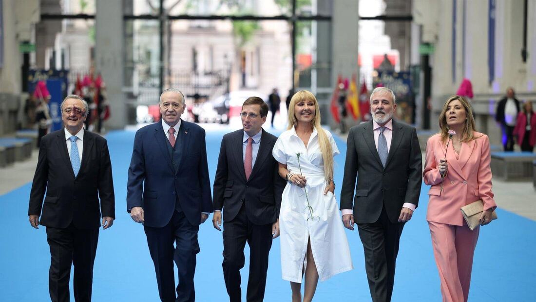Mariano Barbacid promete seguir con su labor científica