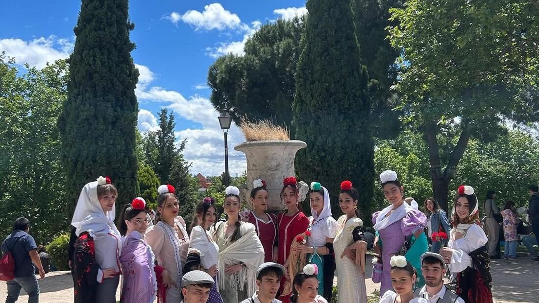 Los jóvenes piden más espacio en San Isidro sin perder la verbena castiza