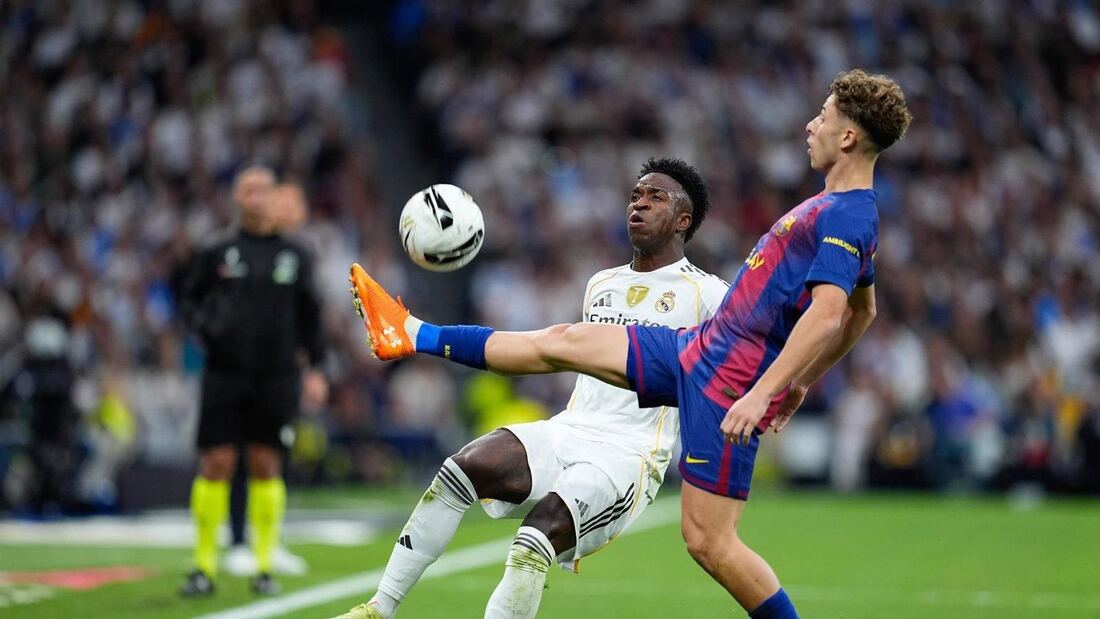 El Barça busca sentenciar LaLiga ante un Madrid roto por la crisis interna