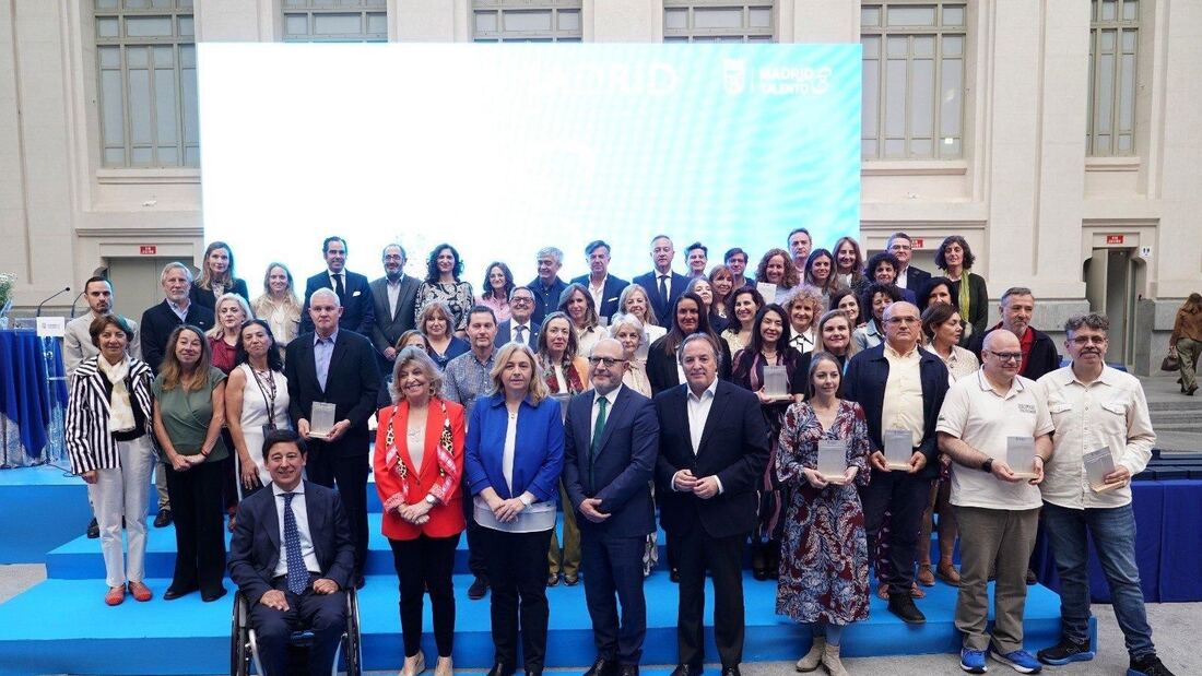 Madrid reconoce el talento de sus empleados públicos en el Palacio de Cibeles