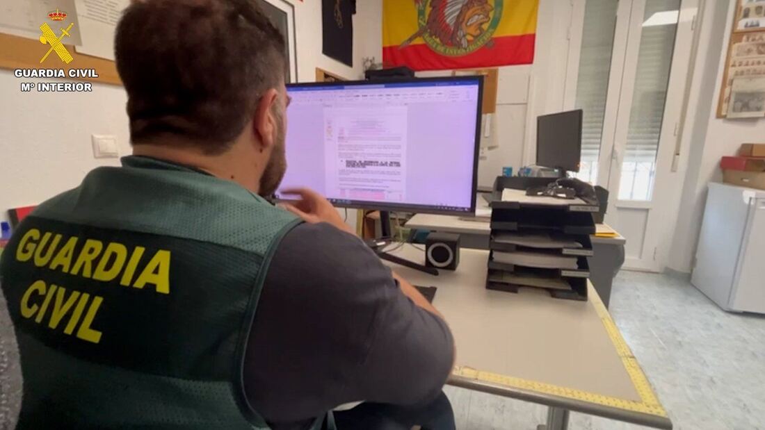 Desarticulada red de vishing que estafó 400.000 euros y 15 detenidos
