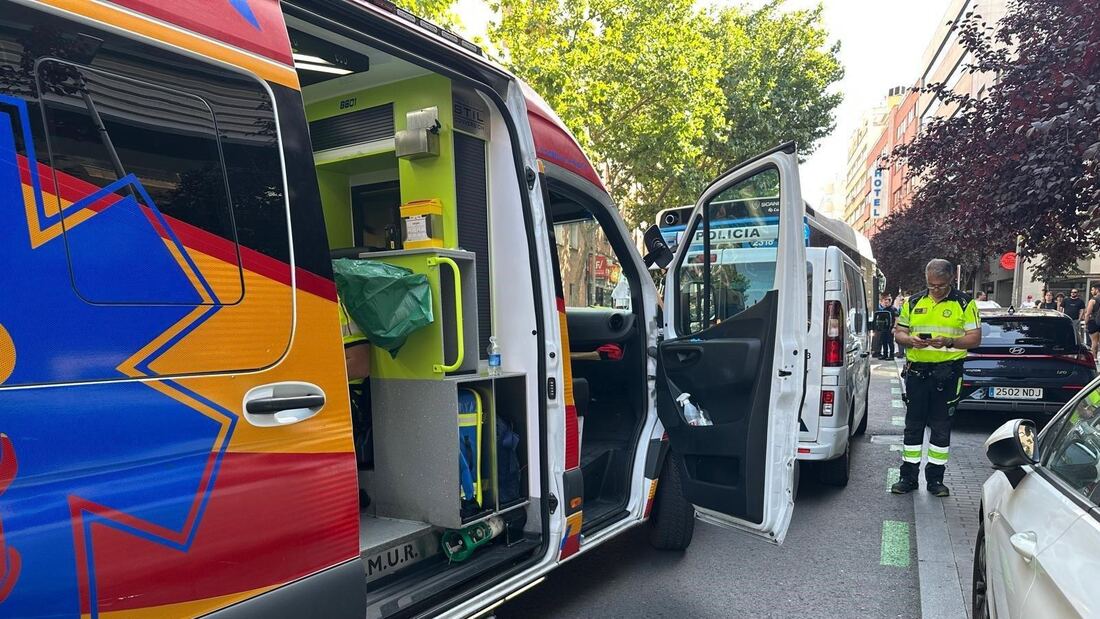 Un hombre de 86 años, grave tras ser arrollado por un autobús en Chamartín