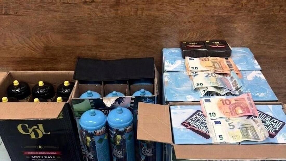 Detenidos dos hombres en Humanes tras incautarse más de 25 kg de óxido nitroso