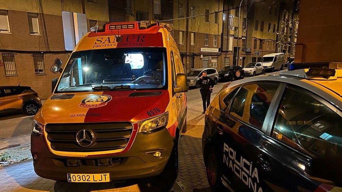 Muere un joven de 20 años apuñalado en un parque de San Blas-Canillejas