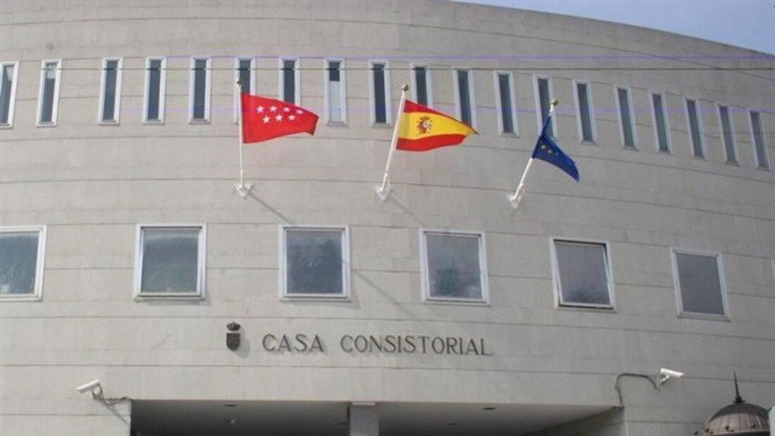 Parla investigará las irregularidades en la oposición a 24 auxiliares administrativos