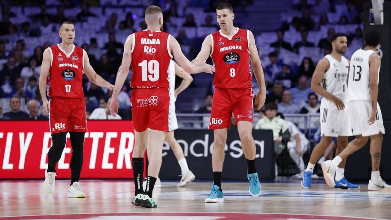 El Real Madrid cae ante el Breogán y Baskonia asalta Valencia