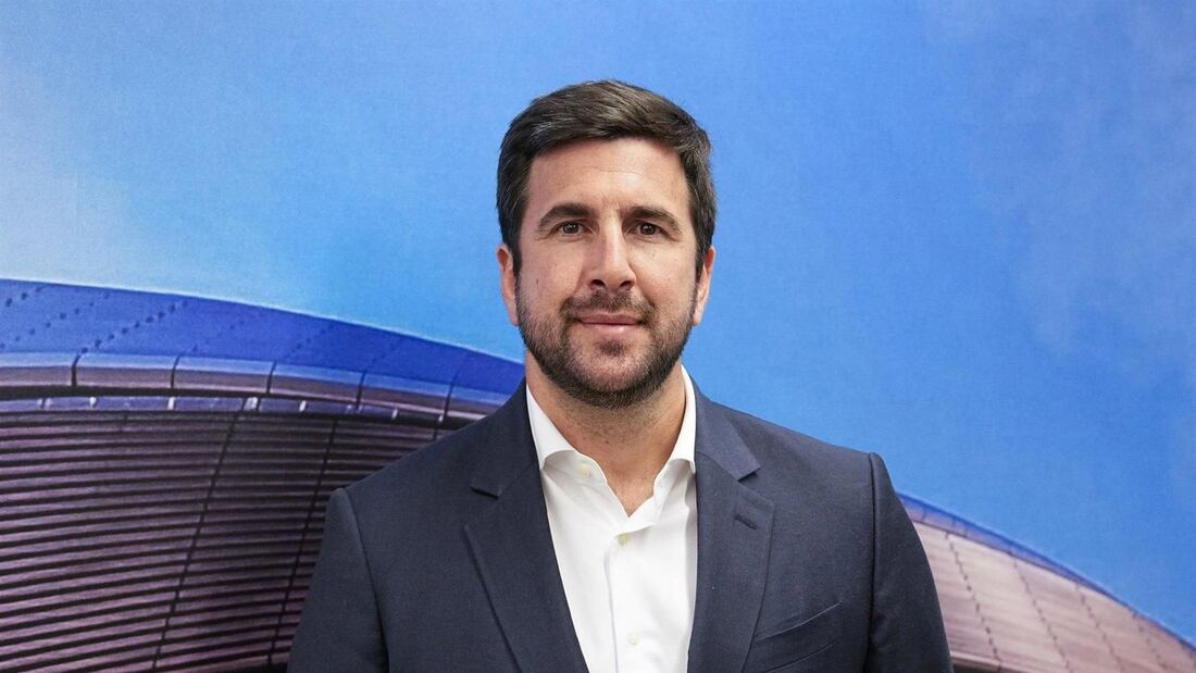 Riquelme presenta la Ciudad del Socio para el Real Madrid