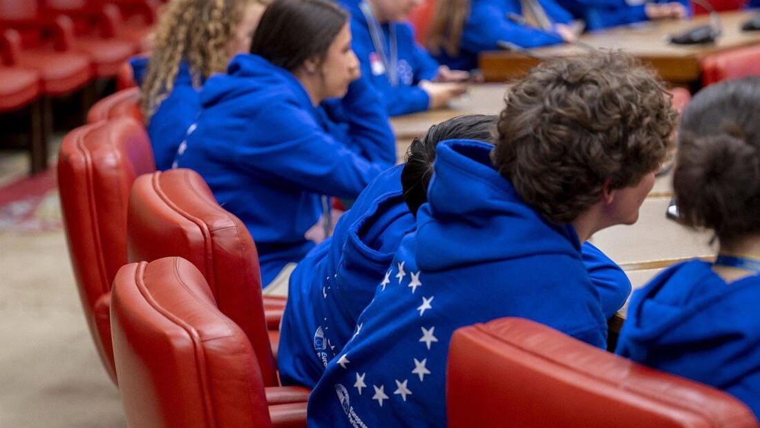 El Parlamento Europeo selecciona 28 colegios e institutos de Madrid como Escuelas Embajadoras