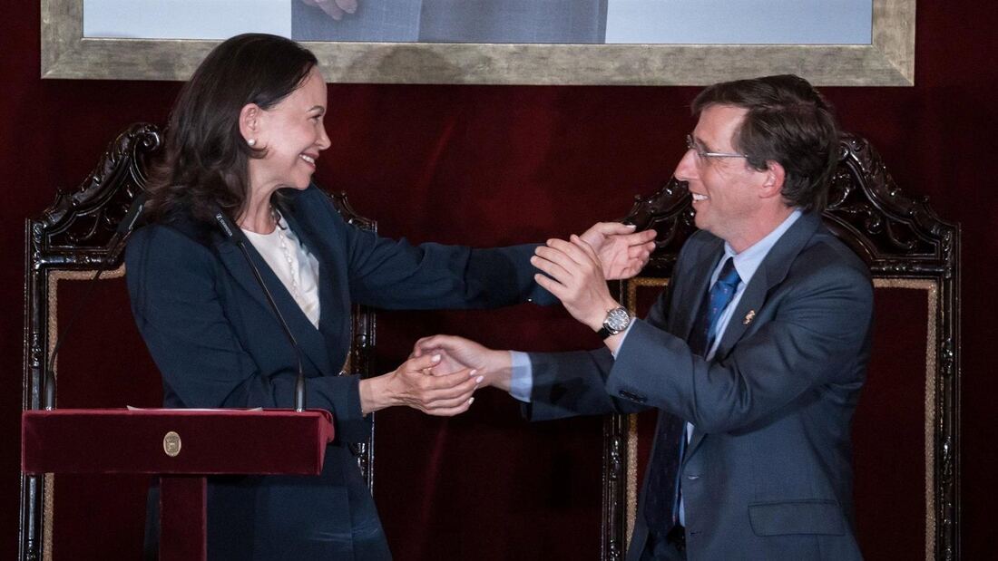 Almeida responde a Maestre que gane las elecciones si quiere decidir las Llaves de Oro