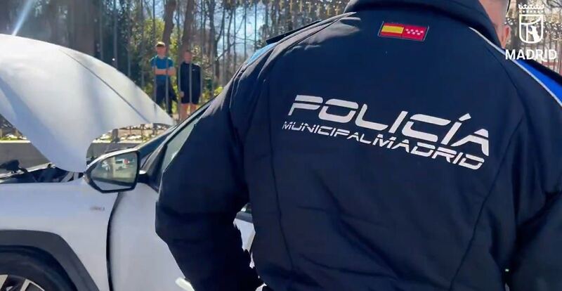 Almeida exige al Gobierno cubrir mil plazas de policía