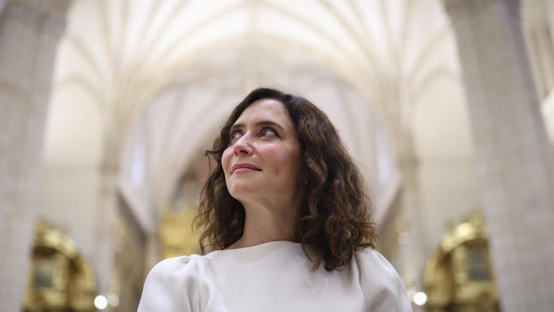 Ayuso acusa a Sánchez de liderar una "mafia al más alto nivel" desde La Moncloa