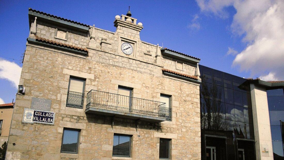 El PSOE denuncia atascos de media hora en Collado Villalba por la falta de planificación del PP