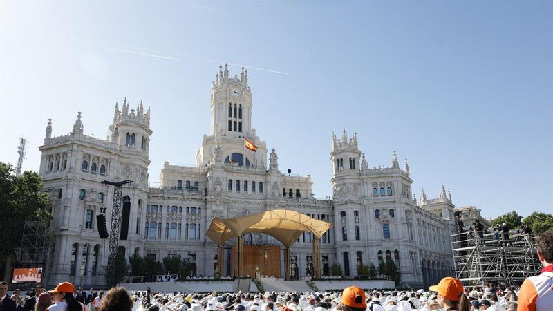 La misa del Papa reúne a más de un millón de personas