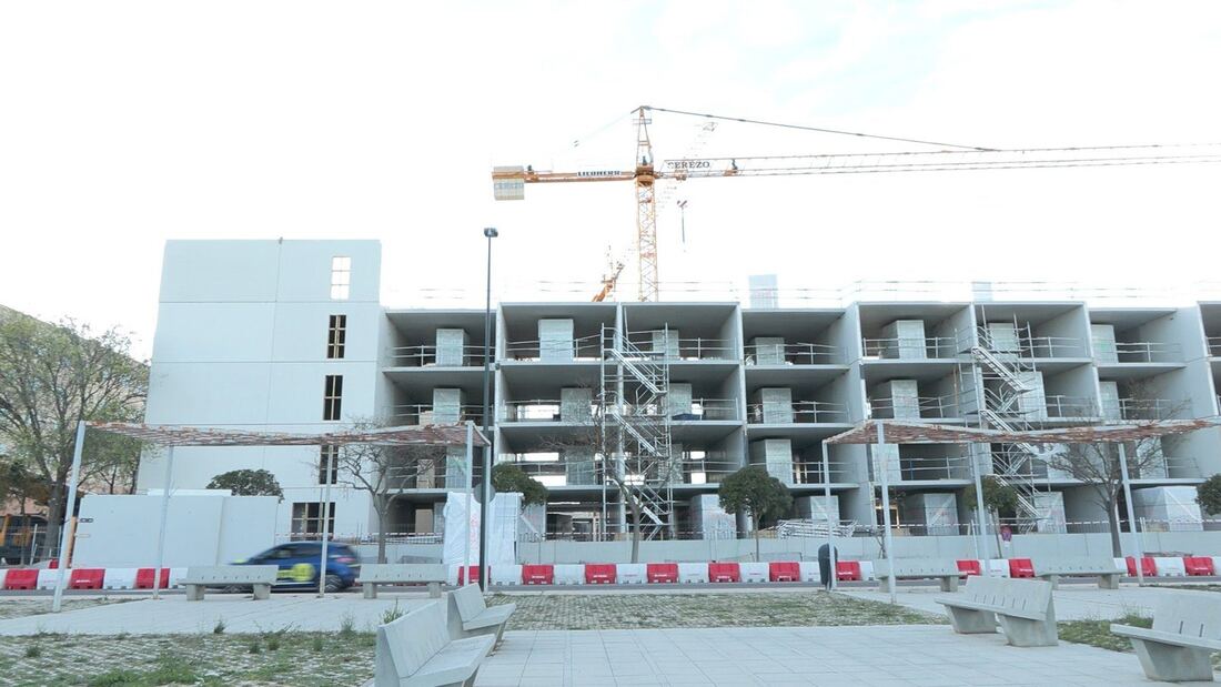 Vox pide liquidar la Empresa Municipal de la Vivienda de El Escorial