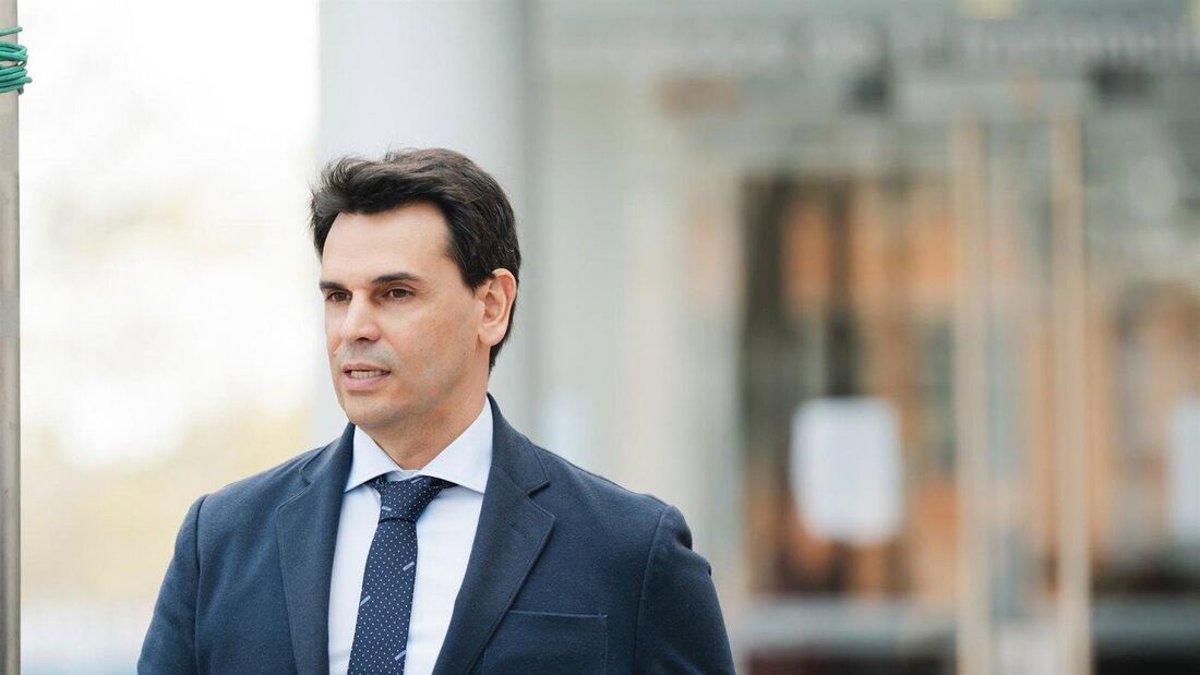 El Gobierno regional defiende la transparencia de los contratos con Quirón