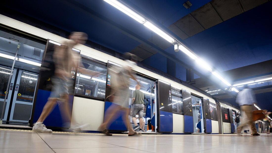 Metro instala 40 equipos de refrigeración en 20 estaciones de las líneas 1 y 5