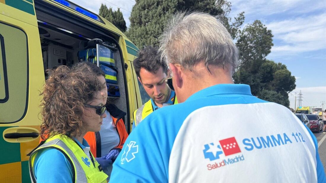 Fallece un motorista de 18 años tras un choque frontal con un turismo en la M-408 en Parla