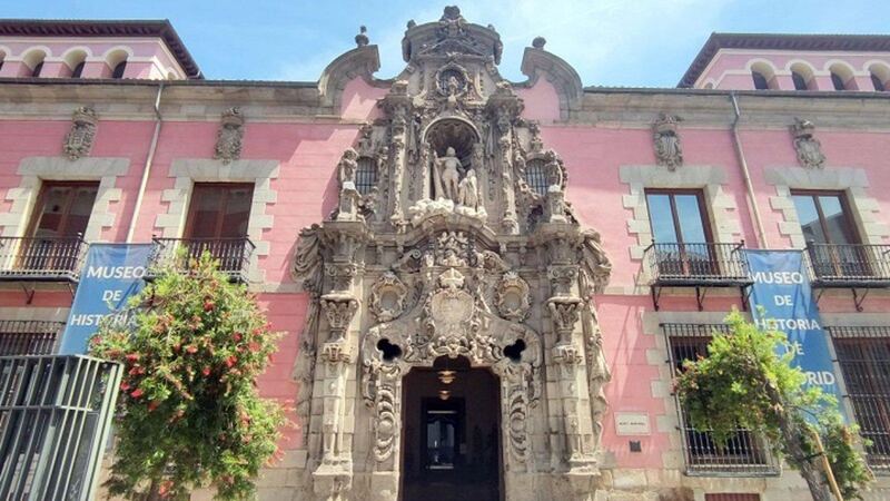 El Museo de Historia suma 700 visitas en la Noche en Blanco y Amarillo