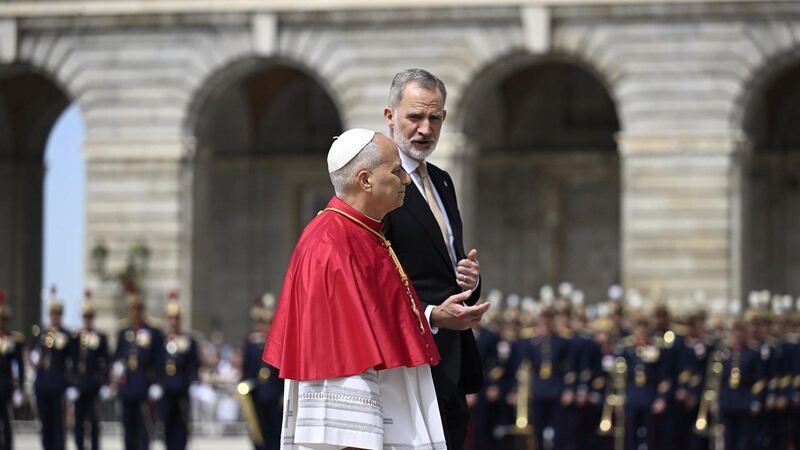 Felipe VI reivindica la labor social de la Iglesia y lamenta el daño de los abusos