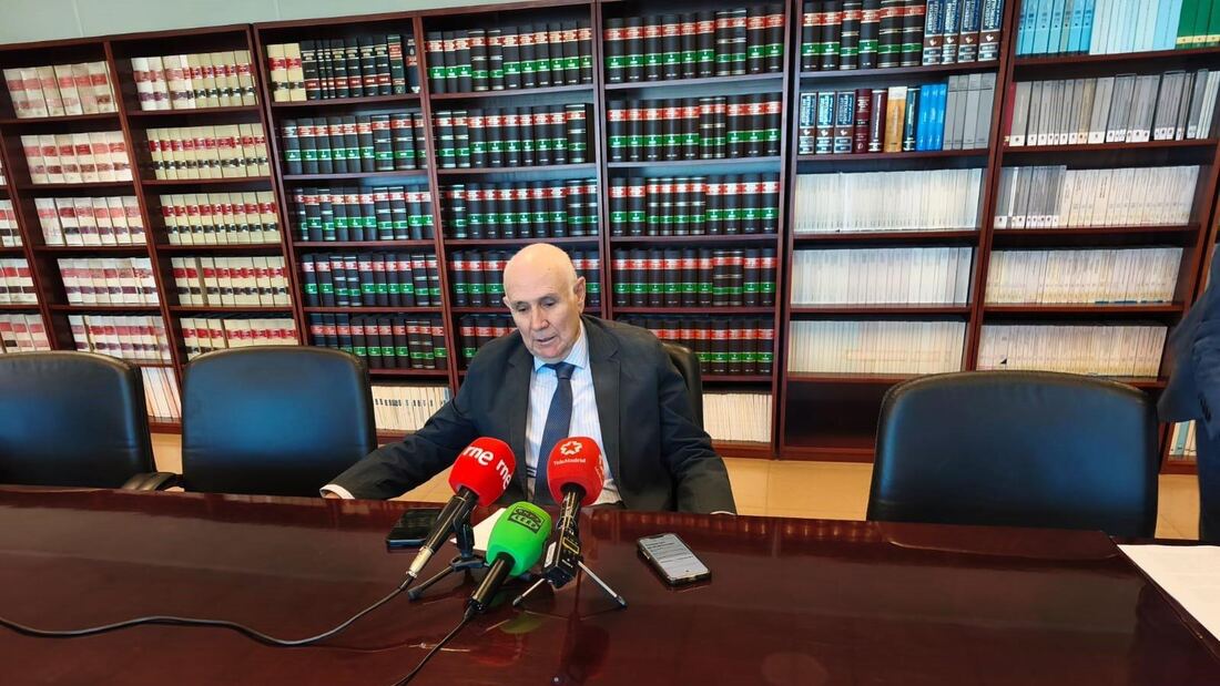 González denuncia "maltrato institucional" en la Audiencia Provincial de Madrid