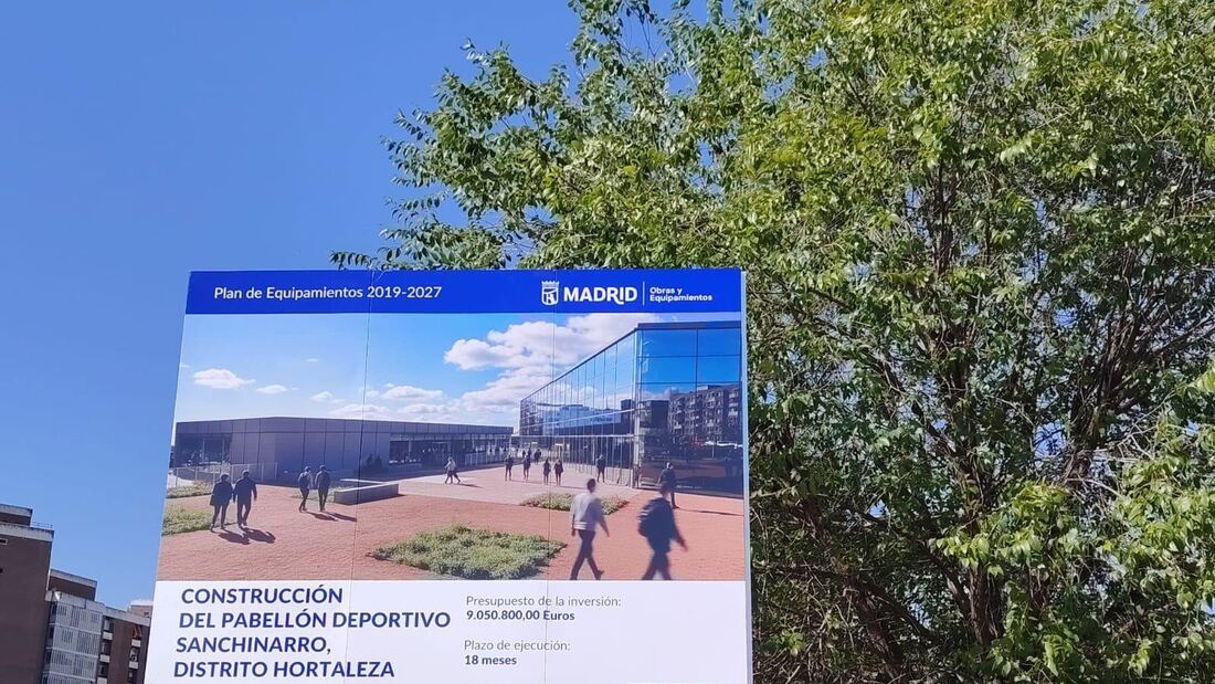 El Ayuntamiento de Madrid pone la primera piedra del pabellón de Sanchinarro