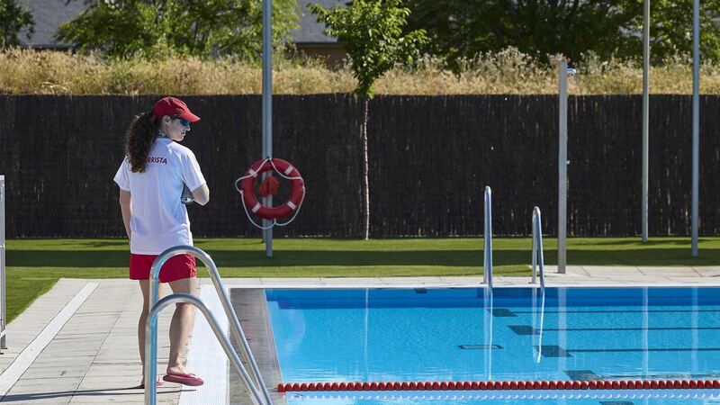 Trabajadores de piscinas municipales denuncian agresiones y amenazas