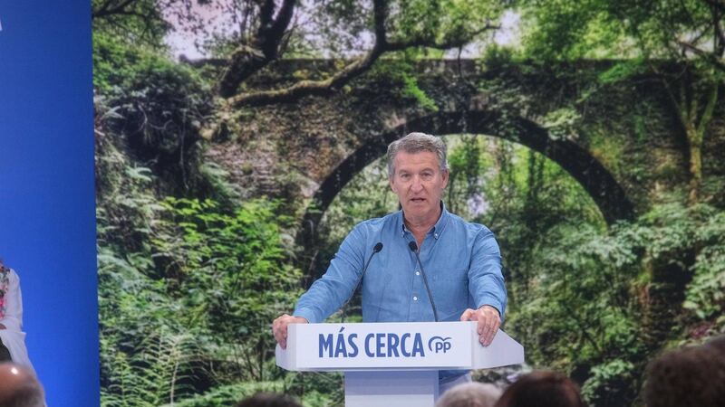 Feijóo asegura que debe entenderse con Abascal si no logra mayoría