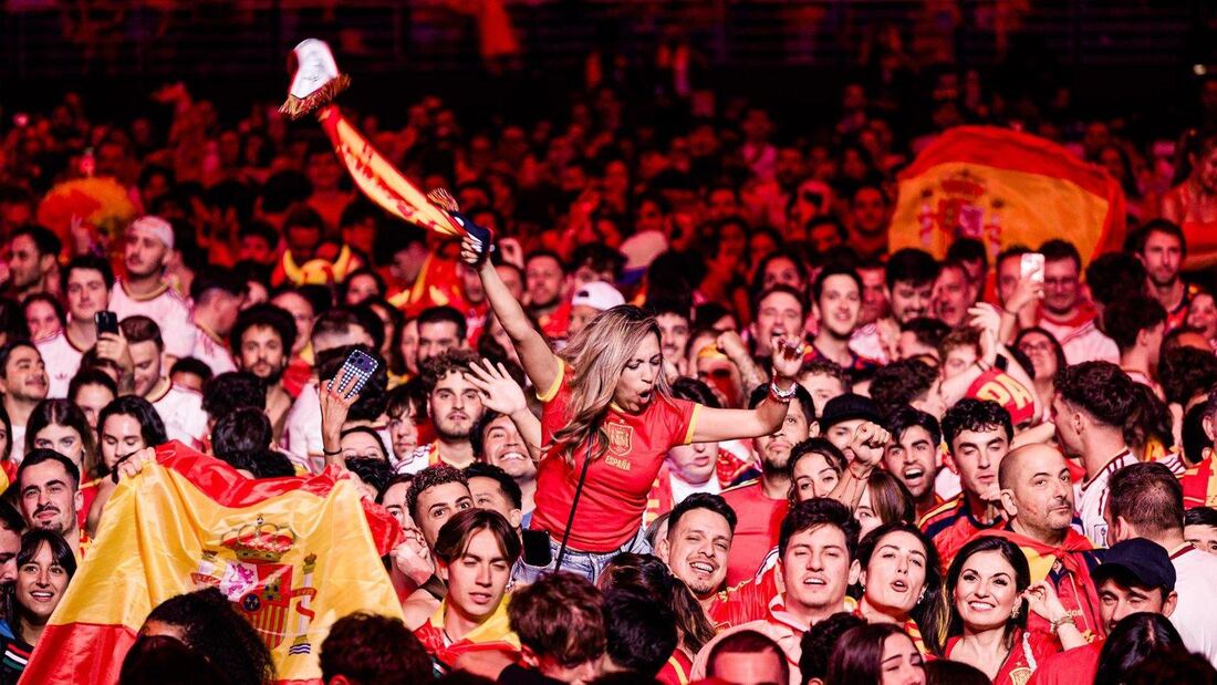 Madrid celebra la victoria mundial de España contra Argentina